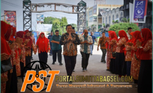 Walikota Padang Sidempuan Hadiri HUT PPNI Ke – 49 Di Alaman Bolak