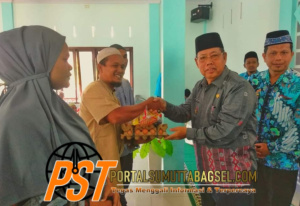 Wakil Walikota Padang Sidempuan Buka acara “Berbagi Sembako Gratis” di Islamic Center Bina Ul Ummah