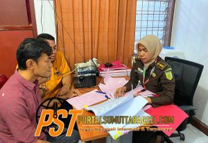 Kejari Padangsidimpuan Terima Tersangka dan Barang Bukti Penganiayaan Tahap 2