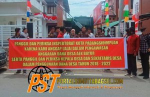 Aksi jilit II LMPN Mendesak Kejaksaan Padangsidimpuan Memeriksa Kepala Desa Aek Bayur