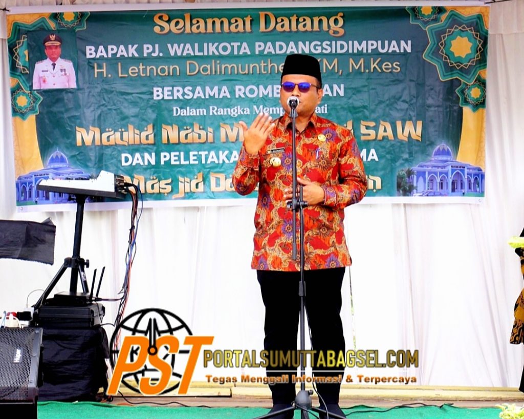 Hadiri Maulid Nabi Pj. Wali Kota Padangsidimpuan Letakkan Batu Pertama Pembangunan Masjid