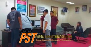 Kejati Bali Amankan Uang Rp 100 Juta Dari 5 Petugas Imigrasi Ngurah Rai