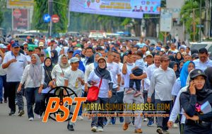 Meyambut HUT KORPRI Ke-52 Pemko Padangsidimpuan Gelar Jalan Sehat