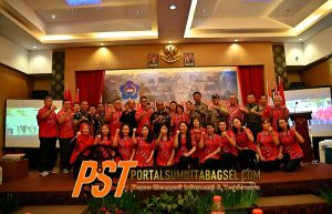 Pejabat Wali Kota Padangsidimpuan Hadiri Pelantikan Dan pengukuhan Pengurus PSMTI