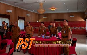 Plt Sekdako Padangsidimpuan Ikuti Rapat Komunikasi Sosial di Kodim 0212/TS Secara Virtual