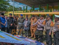 Pj. Wali Kota Padangsidimpuan Saksikan Simulasi Pengamanan Pilkada di Stadion HM Nurdin