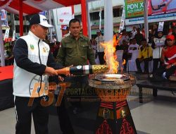Kirab Api PON XXI Aceh – Sumut Tahun 2024 Tiba di Kota Padangsidimpuan