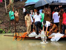 Pemkab Tapsel Dorong Kemandirian Ekonomi Lewat Program Swasembada Ikan 1.000 Kolam