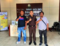 Jalin Keakraban: Pertemuan Silaturahmi Dua Pimpinan Redaksi dengan Plt. Kajari Mandailing Natal