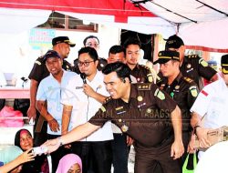 Kejati Sumut Salurkan Bantuan Kemanusiaan di Mandailing Natal, Tunjukkan Solidaritas bagi Korban dan Pegawai Terdampak